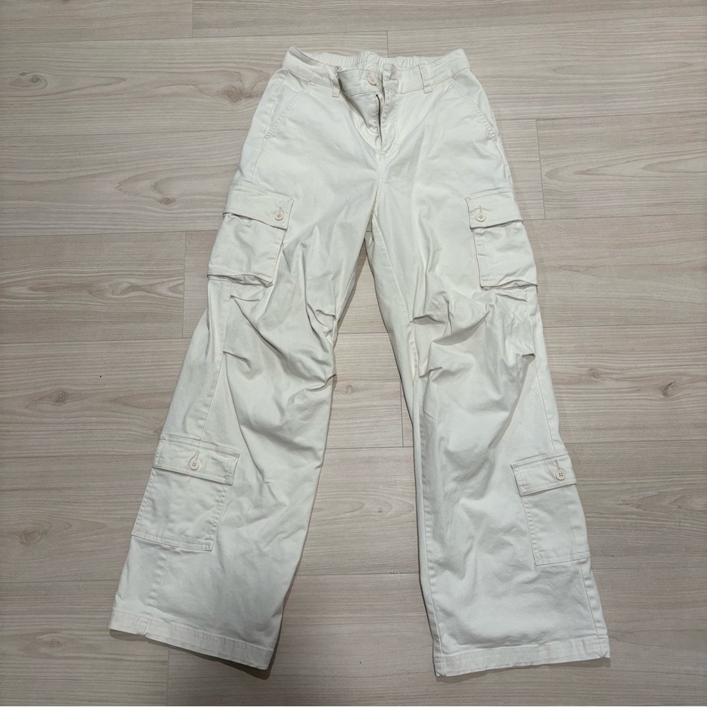 Wild Fable Wide Leg Relaxed‎ Fit Cargo Pants: Size SM, Cream Color, Viral Style